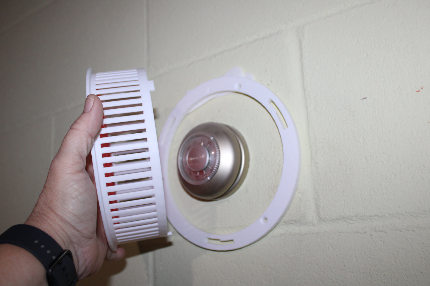 Decorative Smoke Detector Cover - Happy Days - Only Cover No Base or Screen